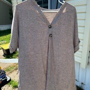 Cream Loose-Fit Button Detail T-Shirt – Casual, Lightweight, Size Medium